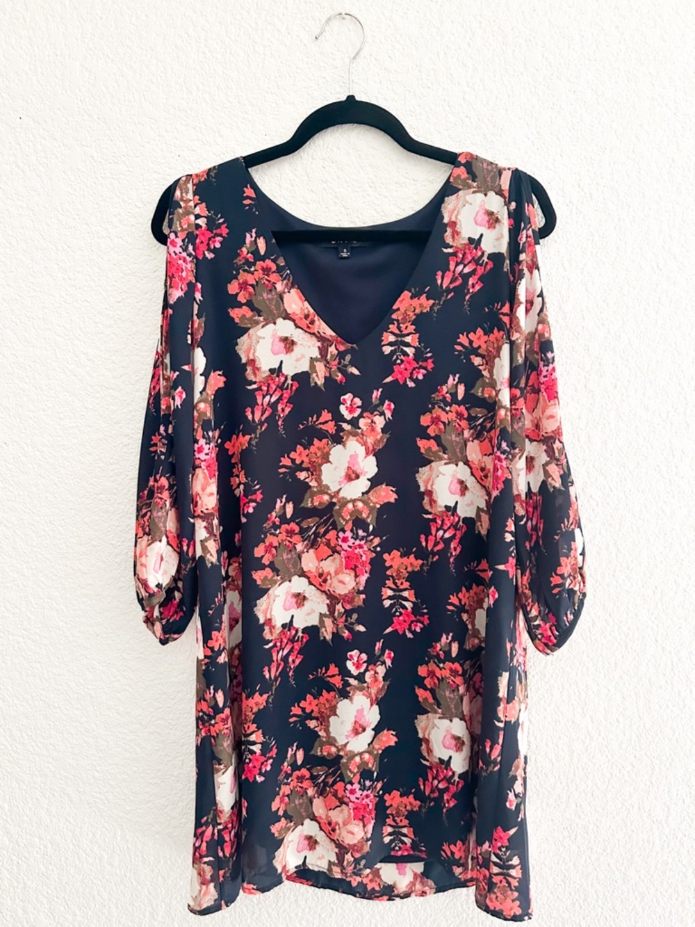 Lulu's Navy Floral V-Neck Cold-Shoulder Mini Dress